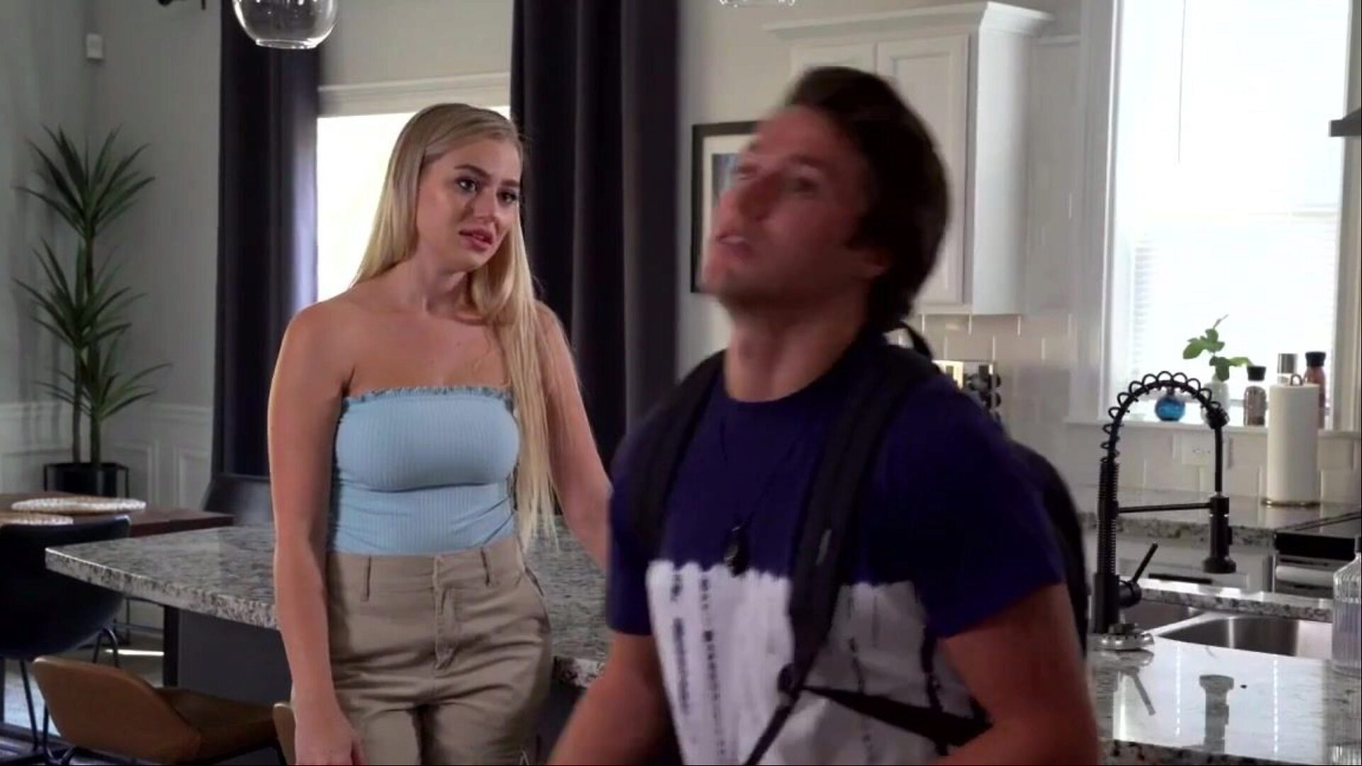 I Fuck my StepSister and she makes me Cum inwards her Pussy